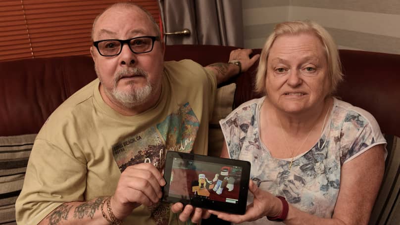 Eight Year Old Girl Accidentally Spends 3 000 Of Her Grandparents Money On Roblox Ladbible - roblox missing robux