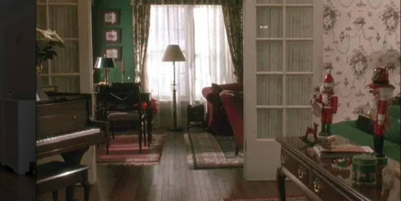 Inside The Home Alone House 30 Years On From The Festive Classic Ladbible