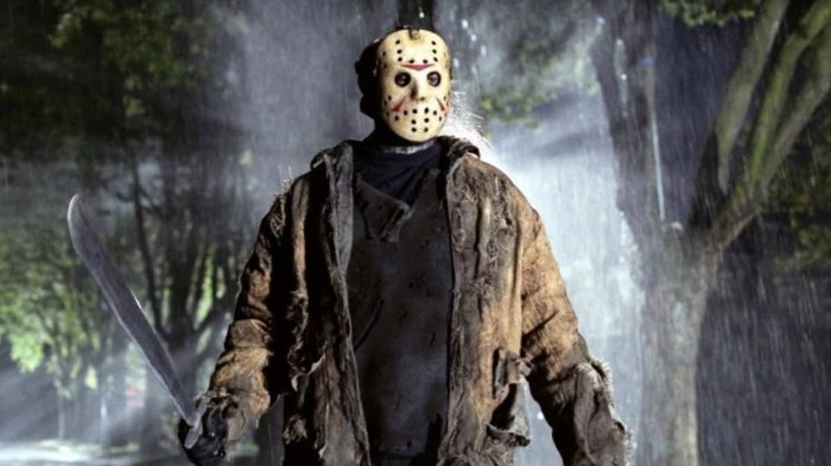 There S A Friday The 13th Tour At The Movie S Crystal Lake Location Ladbible