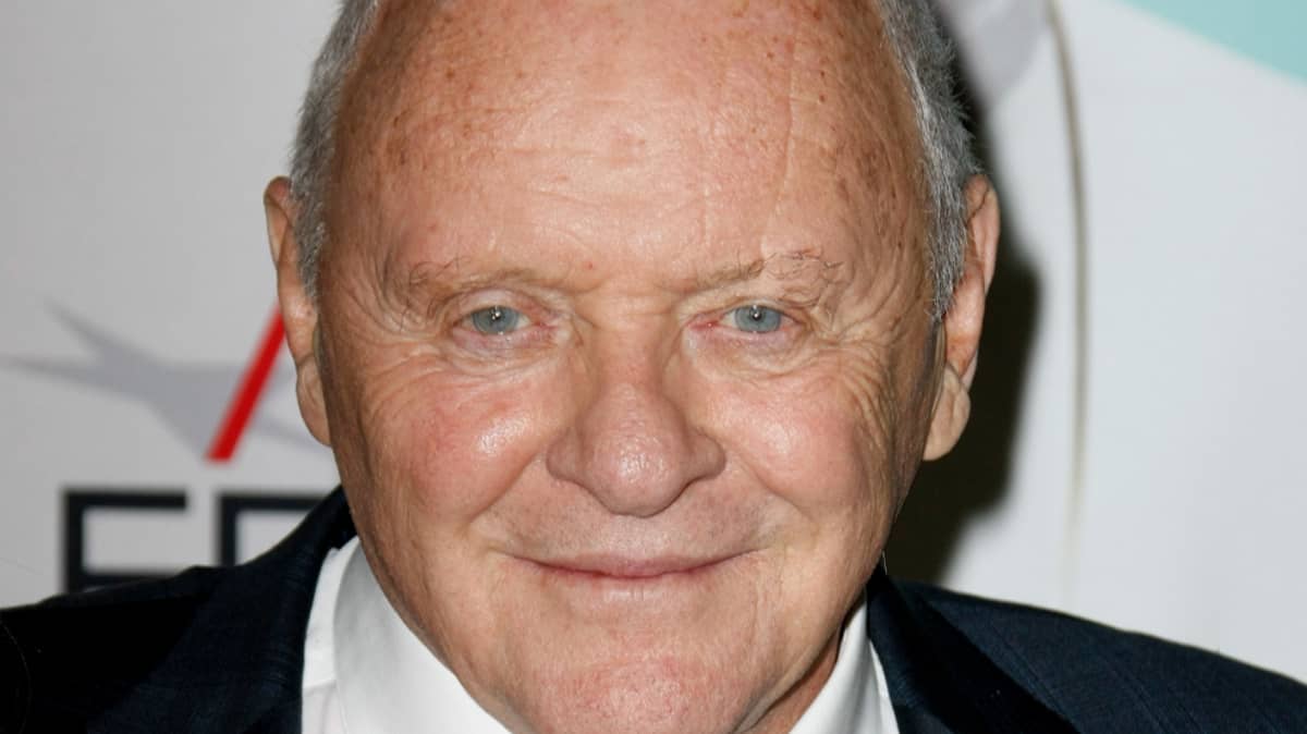 Anthony Hopkins Feels 'Wonderful Peacefulness' About Accepting De...