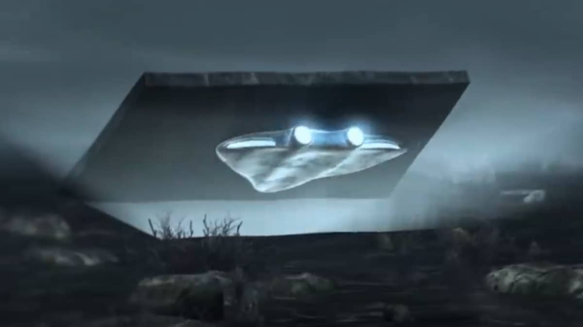 Conspiracy Theorists Claim Aliens Have A 'Secret Underwater Base'