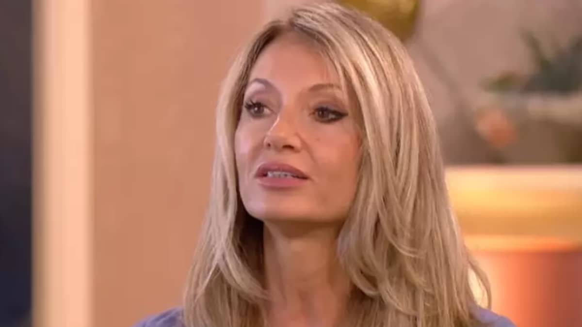 Former Glamour Model Wins Lawsuit After Policeman Used Helicopter To