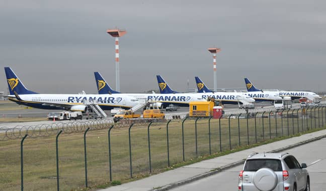 Ryanair S New Hand Luggage Rules Have Come Into Effect And People Aren