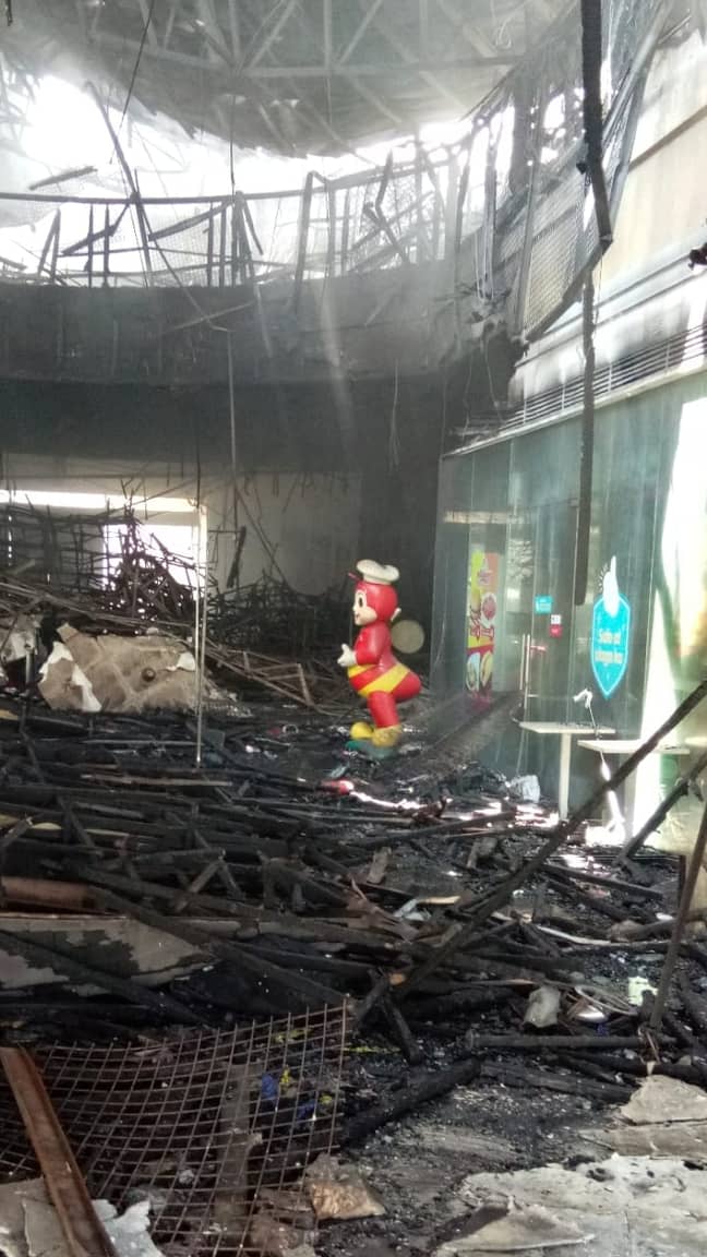 Jollibee Mascot Survives Two-Day Fire At Gaisano Grand Mall