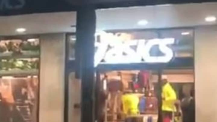720px x 404px - Hackers Play Porn On Big Screen At Asics Store For Two Hours - LADbible