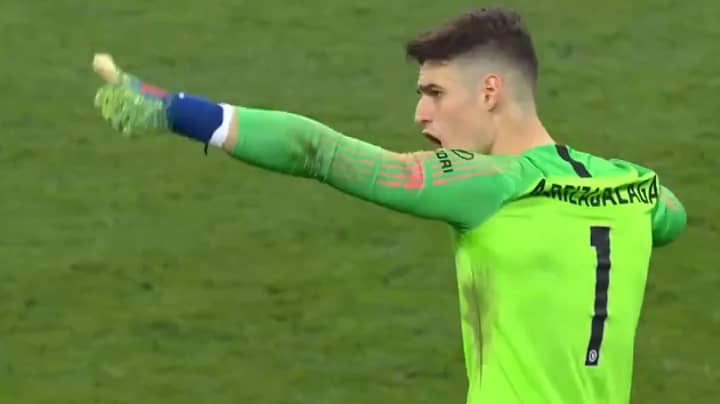 Kepa Arrizabalaga Refuses To Be Subbed During The League Cup Final Ladbible