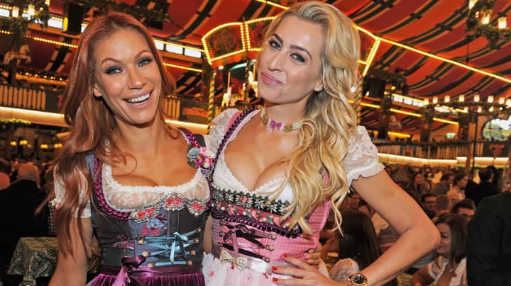 Women Who Visit Oktoberfest Slammed For Wearing ‘porno Dresses Ladbible 